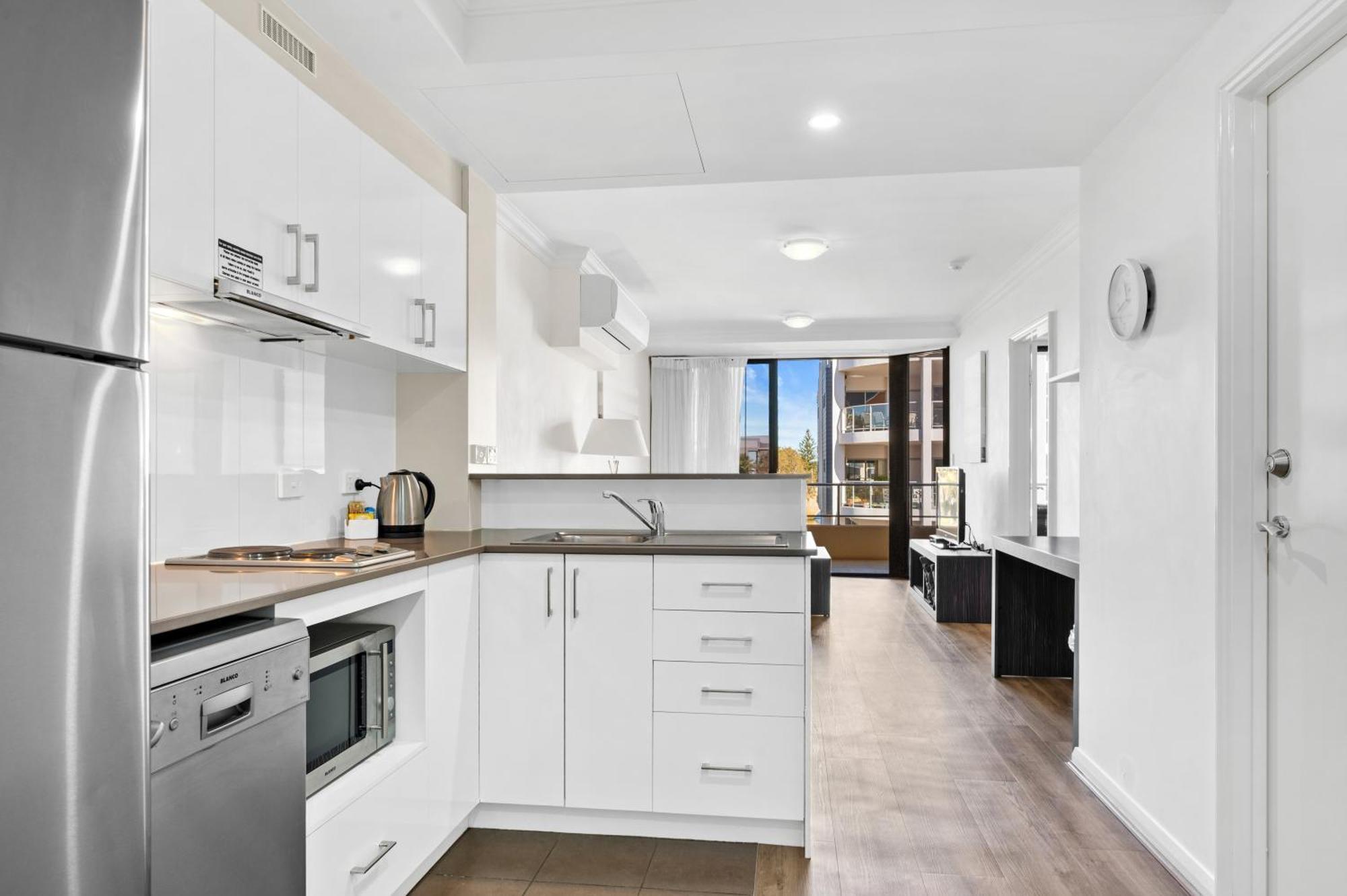 Dolphin Quay Apartments Mandurah Eksteriør billede