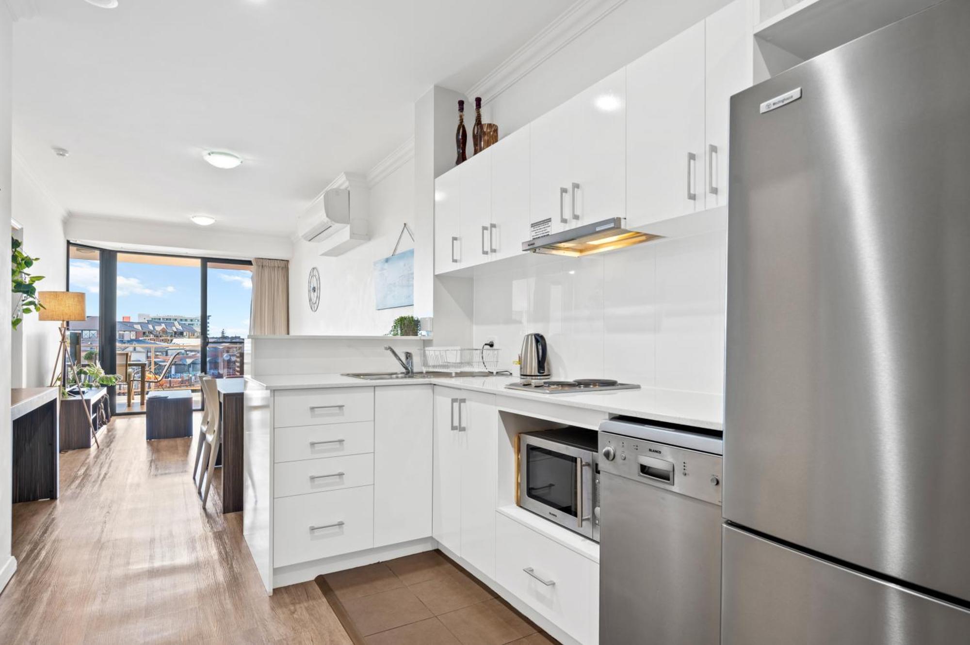 Dolphin Quay Apartments Mandurah Eksteriør billede
